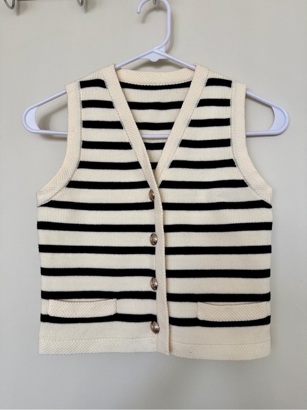 Goelia Knit Striped V-Neck Vest Cardigan